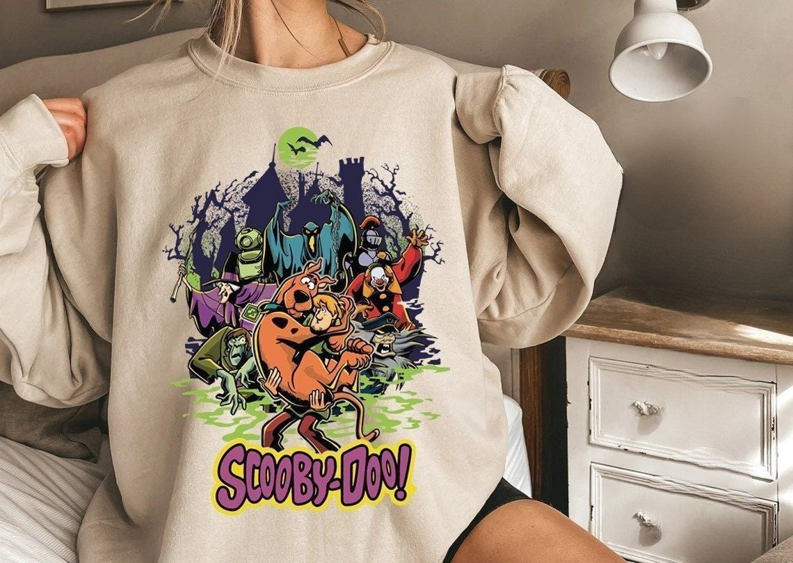 Vintage Scooby Doo Sweatshirt